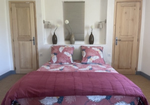 JUNIOR SUITE 2 EME ETAGE LIT 160, CANAPÉ LIT, LIT BÉBÉ, BUREAU, SALON, CLIMATISATION